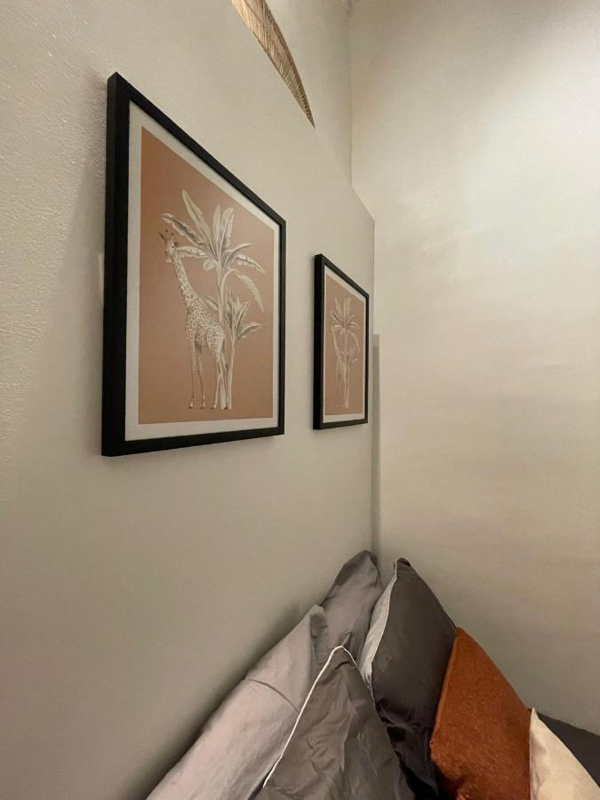 Abyad - A 300 M Des Arenes Appartement Nîmes Buitenkant foto